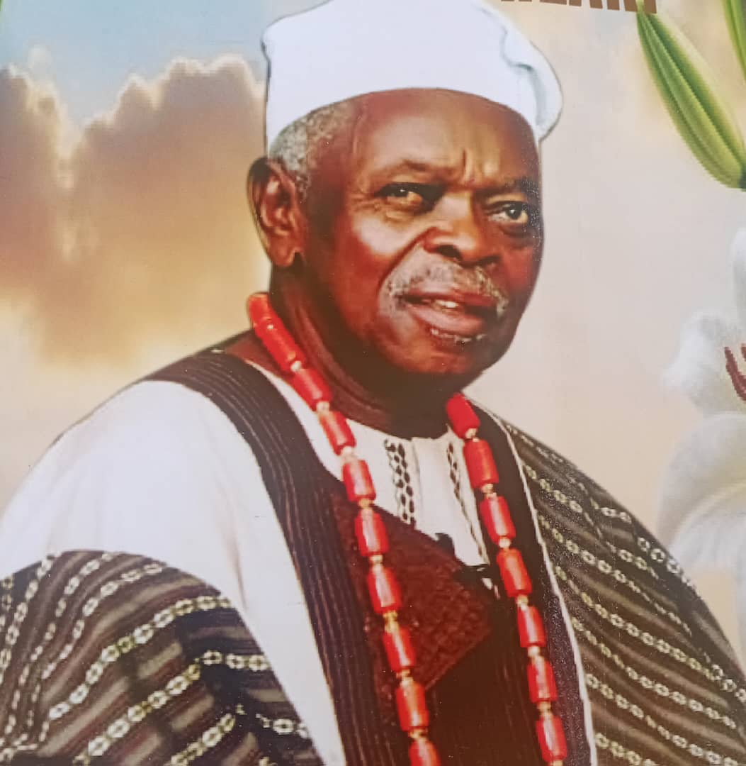 "Baba Shasha", Egba restaurateur goes home in styles!